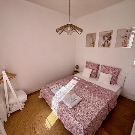 Appartement Pastel De Nata #hypercentre #stationnement Facile Cognac